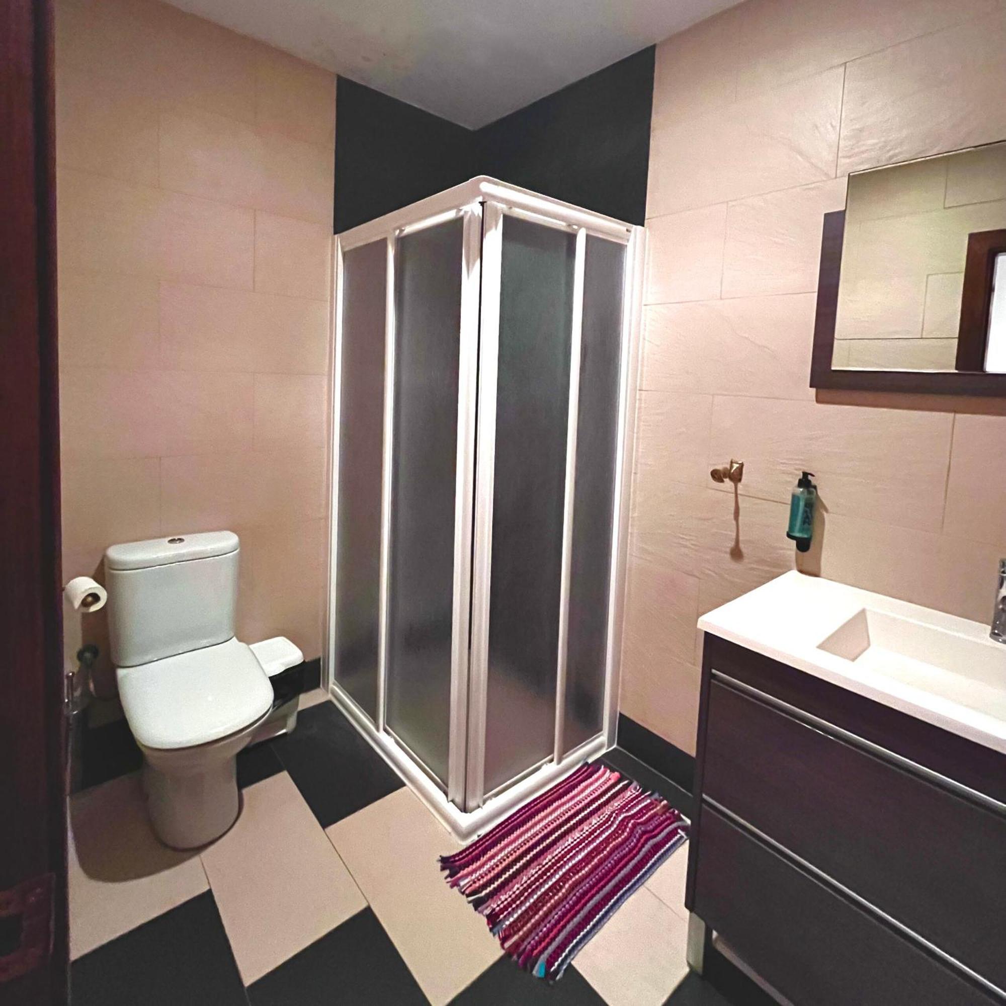 Apartamentos Angelus Plaza Mayor De Graus Esterno foto